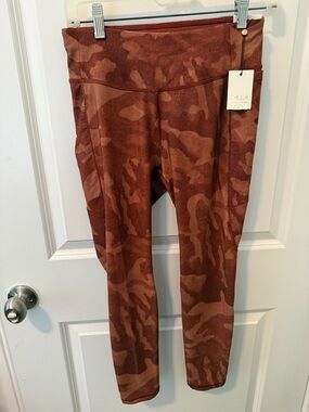 CALIA by Carrie Underwood Rust Camo Leggings